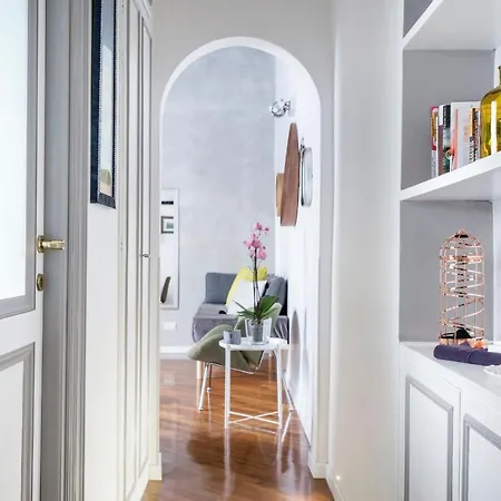 公寓 近特雷维喷泉公寓 *